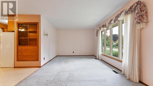 60 Forsythe Avenue, Brantford, ON - Indoor Photo Showing Other Room