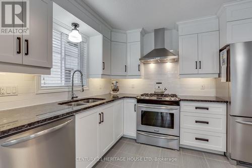 10 Fraser Drive, Stratford, ON - Indoor Photo Showing Kitchen With Stainless Steel Kitchen With Double Sink With Upgraded Kitchen