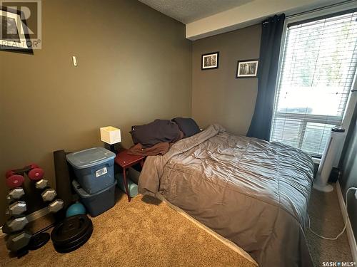 107 1832 Eaglesham Avenue, Weyburn, SK - Indoor Photo Showing Bedroom