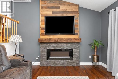 11 Darla Court, Moncton, NB - Indoor Photo Showing Living Room With Fireplace