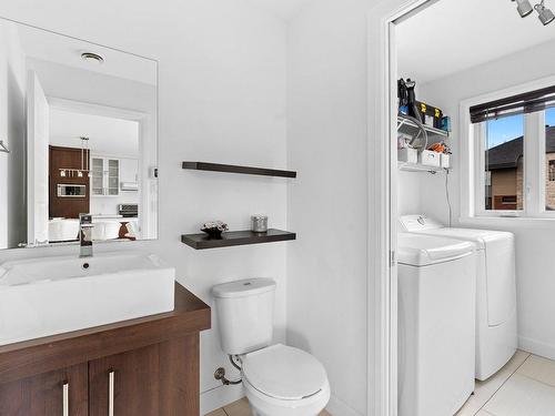 Powder room - 1730 Rue Antoinette-De Pons, Québec (Les Rivières), QC - Indoor Photo Showing Laundry Room