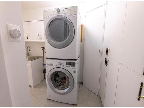 3776 Hwy 588, Thunder Bay, ON - Indoor Photo Showing Laundry Room