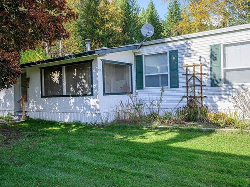 21-851 Old N Thompson Highway, Clearwater, BC 