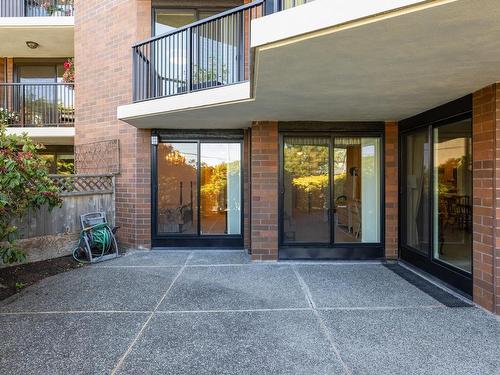 103-1375 Newport Ave, Oak Bay, BC - Outdoor With Exterior