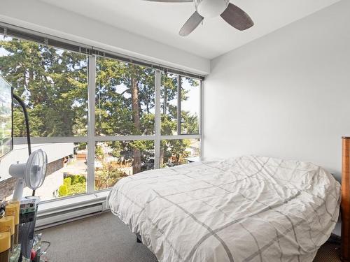 313-2745 Veterans Memorial Pkwy, Langford, BC - Indoor Photo Showing Bedroom