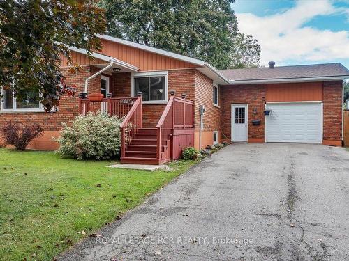 210 Weber St, Wellington North, ON - Outdoor