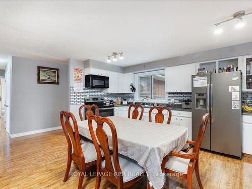 210 Weber St, Wellington North, ON - Indoor Photo Showing Dining Room