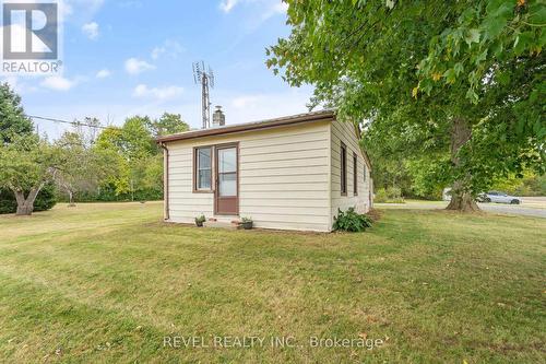 371 Pihach Street, Pelham, ON - Outdoor