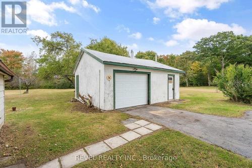 371 Pihach Street, Pelham, ON - Outdoor With Exterior