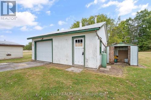 371 Pihach Street, Pelham, ON - Outdoor With Exterior