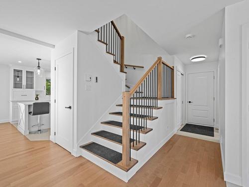 Escalier - 2715 Rue De La Trame, Drummondville, QC - Indoor Photo Showing Other Room