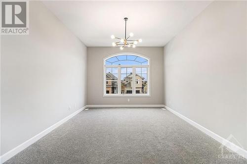 Massive 2nd floor bonus room - 348 Ventoux Avenue, Ottawa, ON - Indoor Photo Showing Other Room