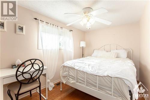 64 Rossel Trail, Cobden, ON - Indoor Photo Showing Bedroom