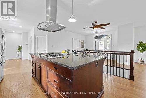 435 Raymond Street, Peterborough (Northcrest), ON - Indoor Photo Showing Kitchen With Upgraded Kitchen