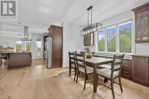 435 Raymond Street, Peterborough (Northcrest), ON - Indoor Photo Showing Dining Room