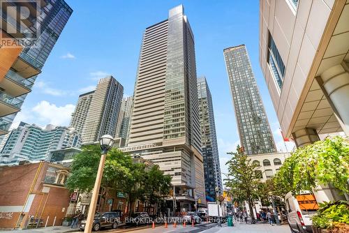 4401 - 80 John Street, Toronto, ON - Outdoor With Facade