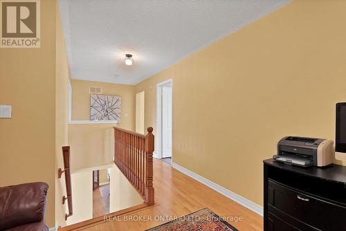 4 Muskox Drive, Toronto, ON - Indoor Photo Showing Other Room