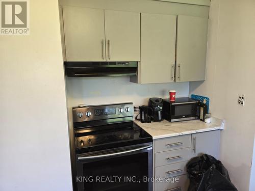 7485 King Road, King, ON - Indoor Photo Showing Kitchen