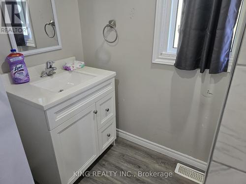 7485 King Road, King, ON - Indoor Photo Showing Bathroom