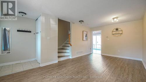 21 Bentley Crescent, Barrie, ON - Indoor Photo Showing Other Room