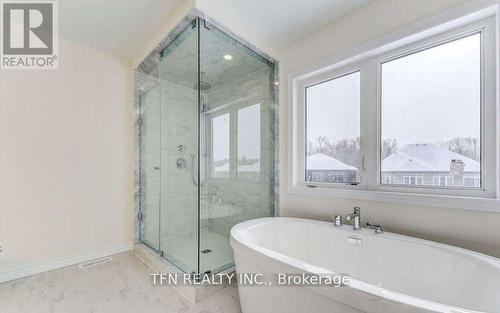 15 Simona Avenue, Wasaga Beach, ON - Indoor Photo Showing Bathroom