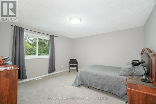 34 Casper Crescent, Brampton, ON - Indoor Photo Showing Bedroom