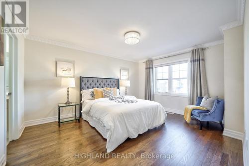 3163 Carding Mill Trail, Oakville, ON - Indoor Photo Showing Bedroom