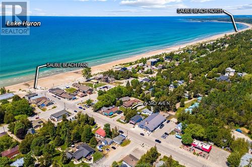 6 Third Avenue North, Sauble Beach, ON 