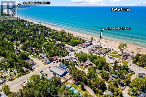 6 Third Avenue North, Sauble Beach, ON 