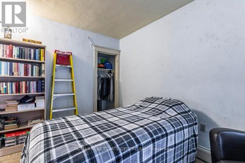 1264 King Street E, Hamilton, ON - Indoor Photo Showing Bedroom