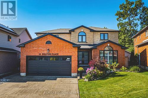 14 Dolphin Place, Hamilton, ON - Outdoor With Facade