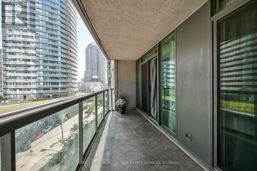 709 - 30 Grand Trunk Crescent, Toronto, ON - Outdoor With Balcony With Exterior