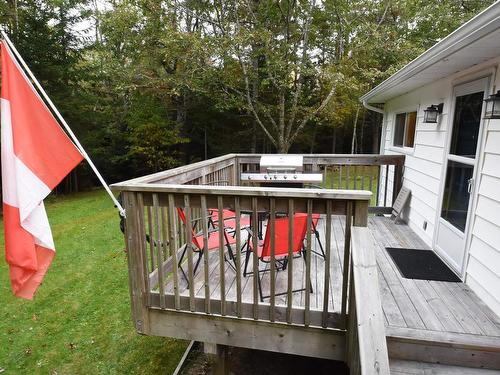 902 Highway 329, Fox Point, NS 