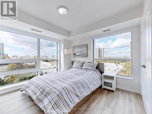 605 - 2015 Sheppard Avenue E, Toronto, ON - Indoor Photo Showing Bedroom