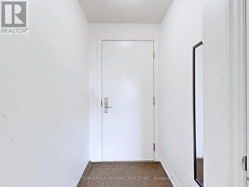 605 - 2015 Sheppard Avenue E, Toronto, ON - Indoor Photo Showing Other Room