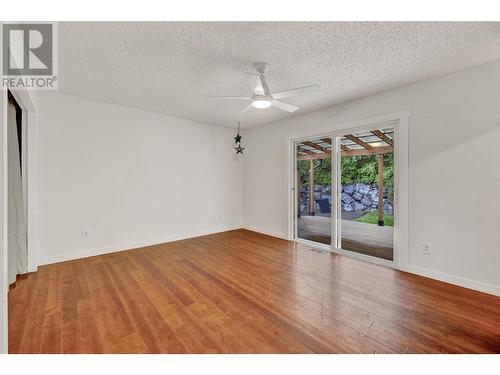 1555 Hollywood Road S, Kelowna, BC - Indoor Photo Showing Other Room