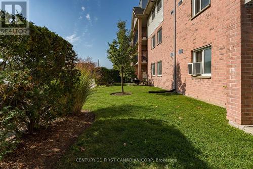 67 - 144 Conway Drive W, London, ON - Outdoor