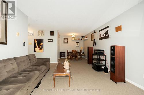 67 - 144 Conway Drive W, London, ON - Indoor Photo Showing Living Room