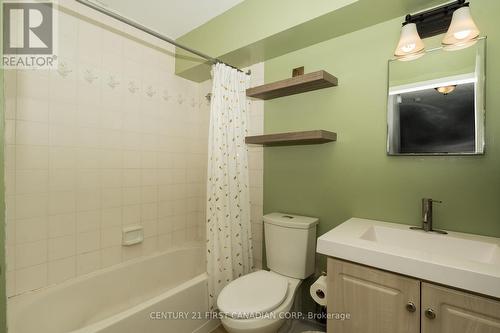 67 - 144 Conway Drive W, London, ON - Indoor Photo Showing Bathroom