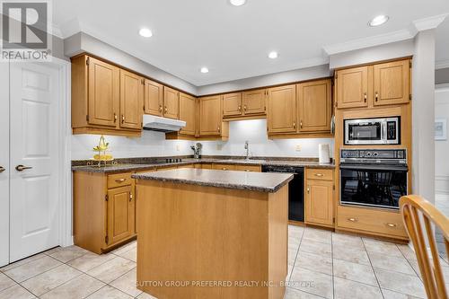 Prep Island can be moved. - 14 - 211 Pine Valley Drive, London, ON - Indoor Photo Showing Kitchen