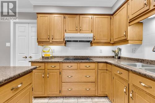 14 - 211 Pine Valley Drive, London, ON - Indoor Photo Showing Kitchen