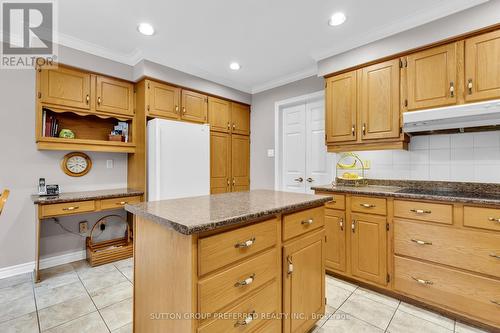 14 - 211 Pine Valley Drive, London, ON - Indoor Photo Showing Kitchen