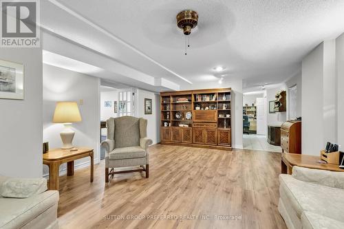 14 - 211 Pine Valley Drive, London, ON - Indoor Photo Showing Living Room