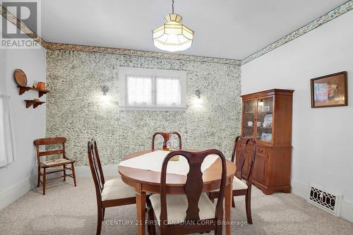 54 Victor Street, London, ON - Indoor Photo Showing Dining Room