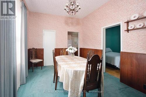 1059 Talbot Street, London, ON - Indoor Photo Showing Dining Room