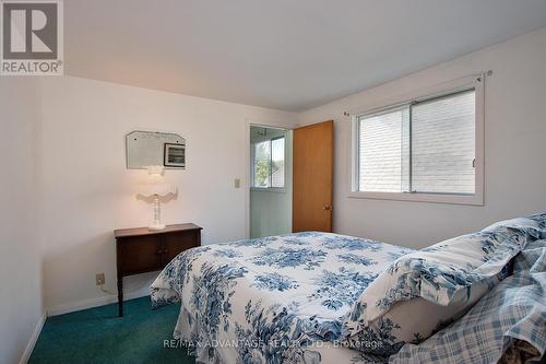 1059 Talbot Street, London, ON - Indoor Photo Showing Bedroom