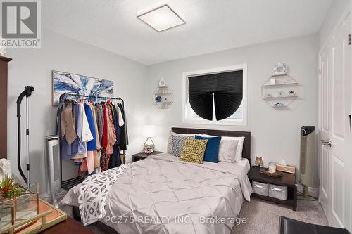 464 Jessica Way Road, London, ON - Indoor Photo Showing Bedroom