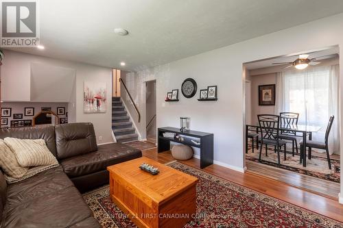 53 Dunwich Drive, St. Thomas, ON - Indoor Photo Showing Living Room