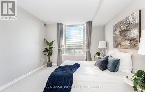 603 - 2088 Lawrence Avenue W, Toronto, ON - Indoor Photo Showing Bedroom