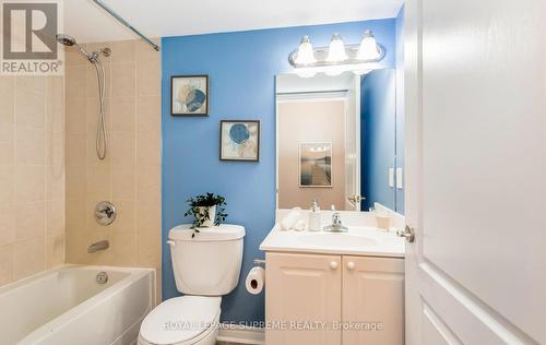 603 - 2088 Lawrence Avenue W, Toronto, ON - Indoor Photo Showing Bathroom